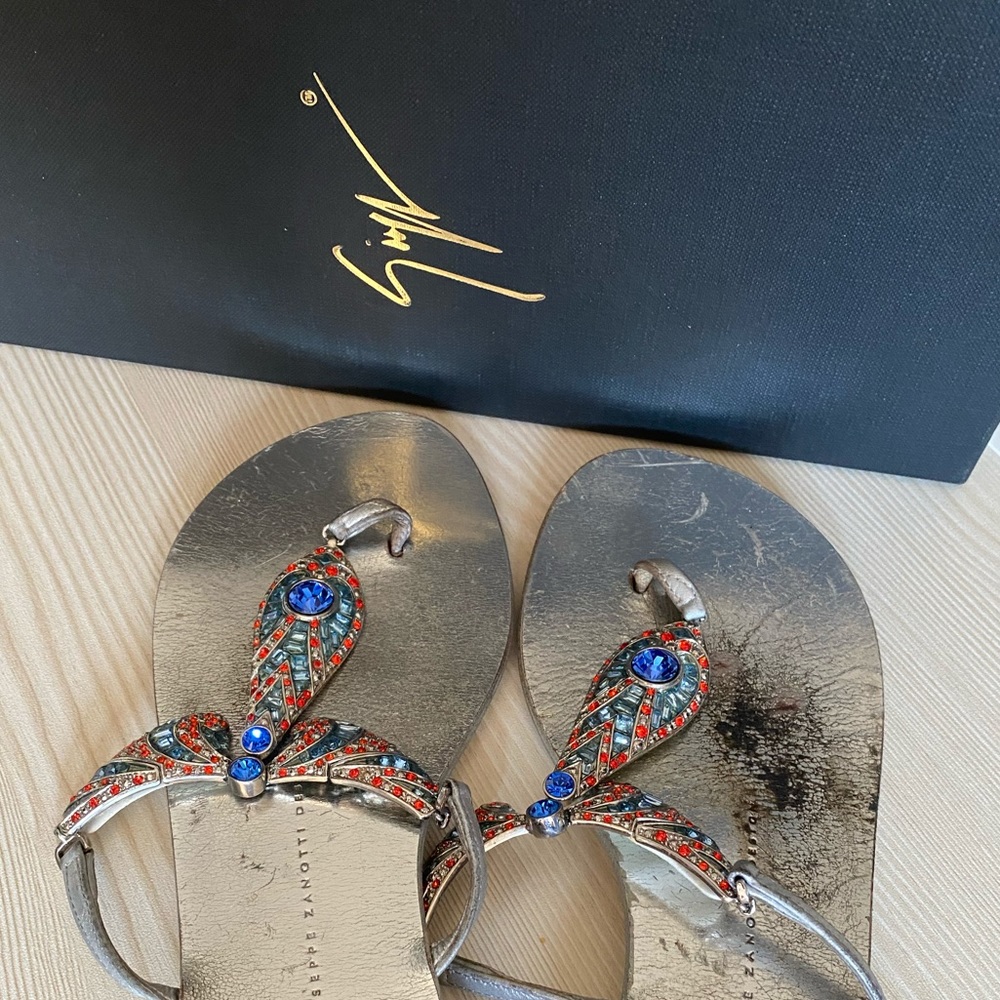Designer Shoes - Picture 3 of 3